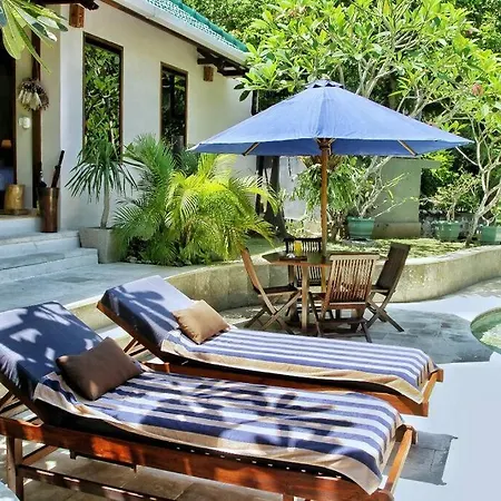 Villa Serene & Spa Mangsit Extérieur photo